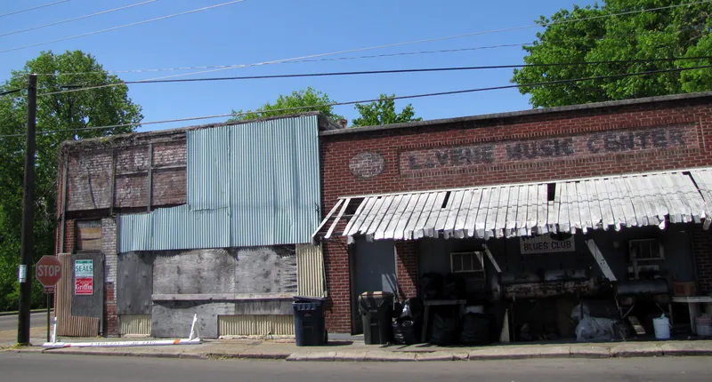 The front of Red's Lounge, a juke joint in Clarksdale, Mississippi.